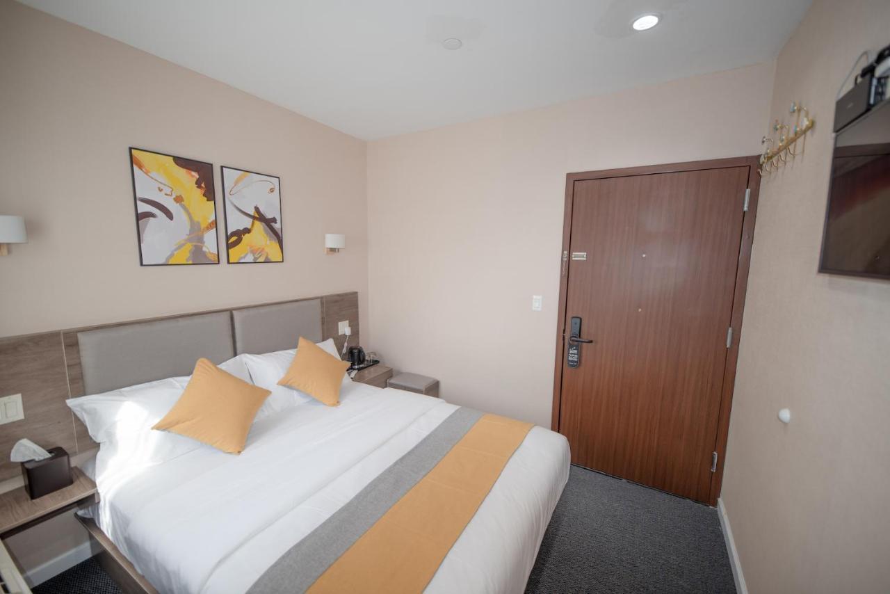 Flushing Garden Hotel Нью-Йорк Экстерьер фото